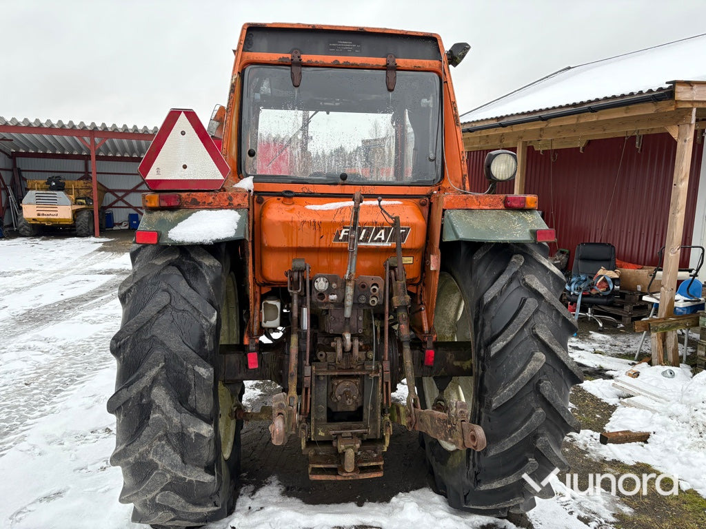 Traktor - Fiat, 880DT - Farm tractor: picture 4 Traktor - Fiat, 880DT - Farm tractor: picture 4