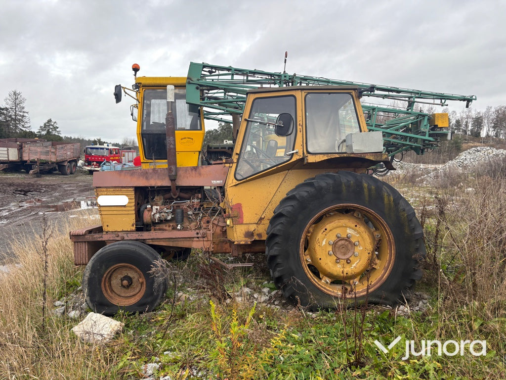 Traktor - Valmet 703 - Farm tractor: picture 4 Traktor - Valmet 703 - Farm tractor: picture 4