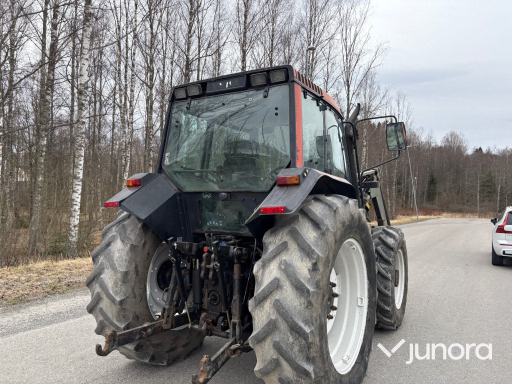 Valtra Valmet 6200 - Farm tractor: picture 5 Valtra Valmet 6200 - Farm tractor: picture 5
