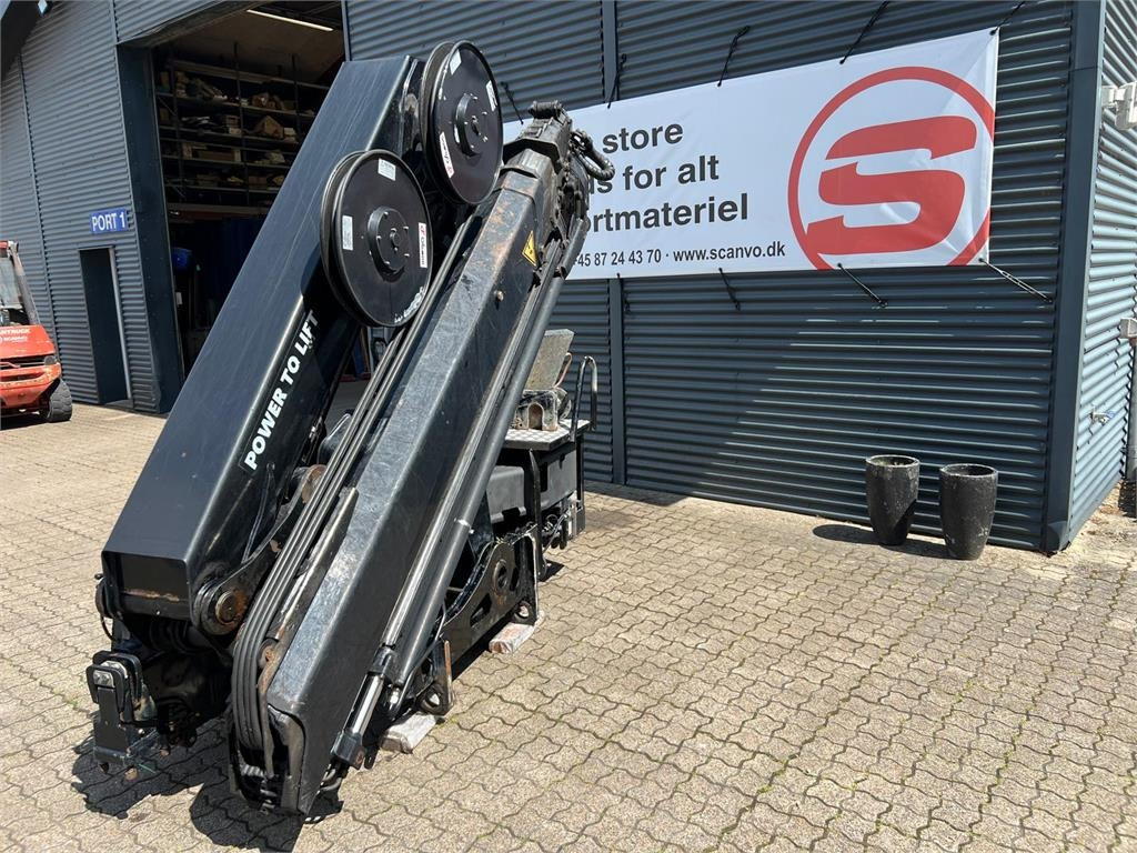 HMF 2820K5 RCS - Truck mounted crane for Truck: picture 2 HMF 2820K5 RCS - Truck mounted crane for Truck: picture 2