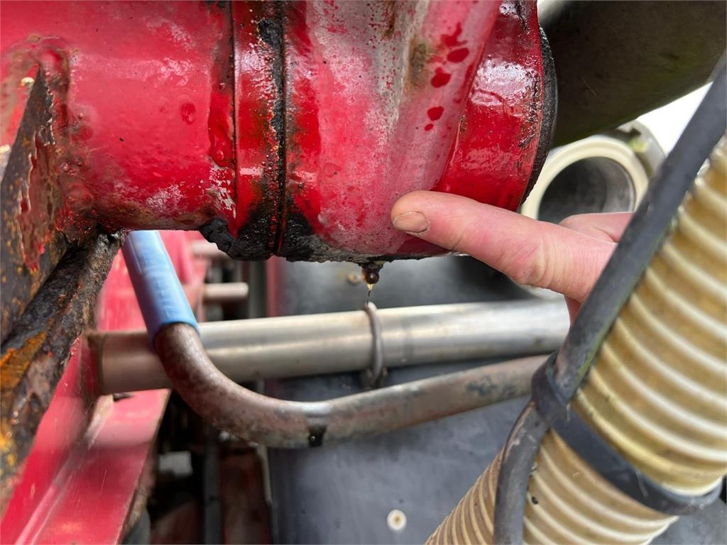 Tanker semi-trailer Interconsult 64m3 STRT1-64CA med tip: picture 16 Tanker semi-trailer Interconsult 64m3 STRT1-64CA med tip: picture 16