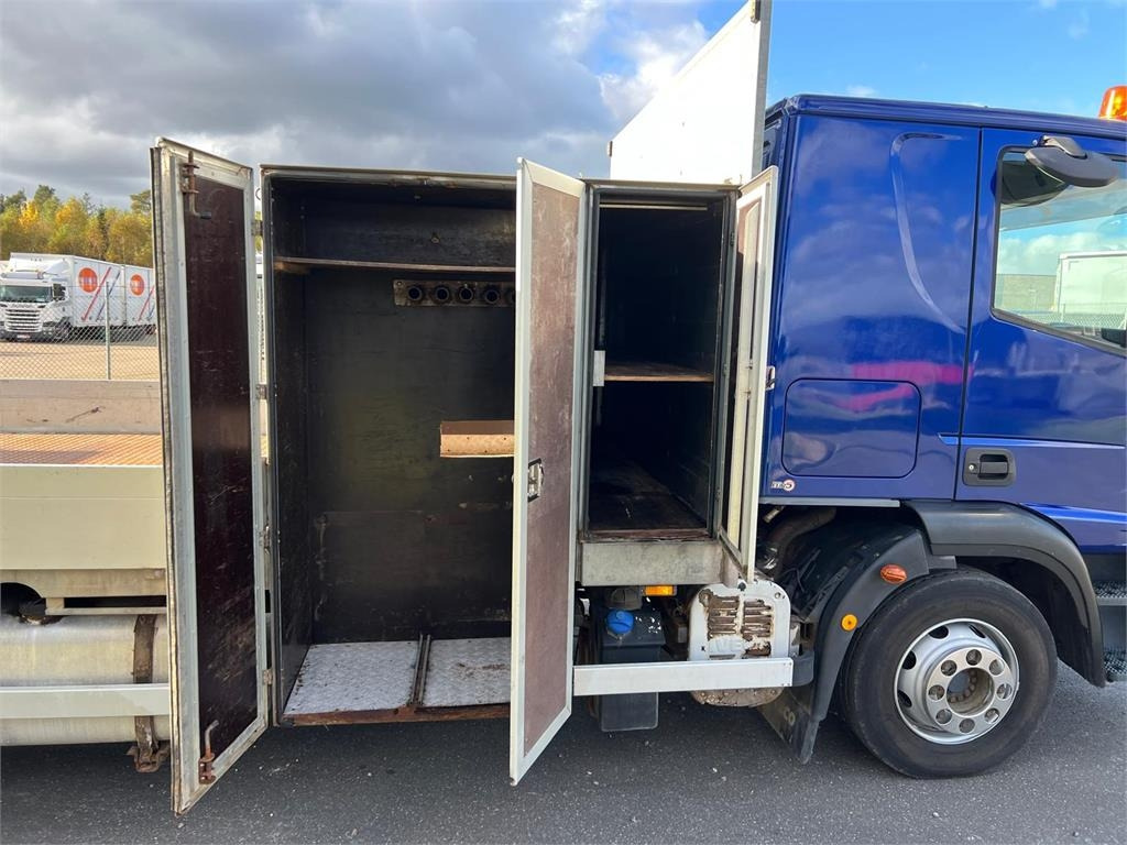 Iveco Euro Cargo 120 E22  - Car transporter truck: picture 5 Iveco Euro Cargo 120 E22  - Car transporter truck: picture 5