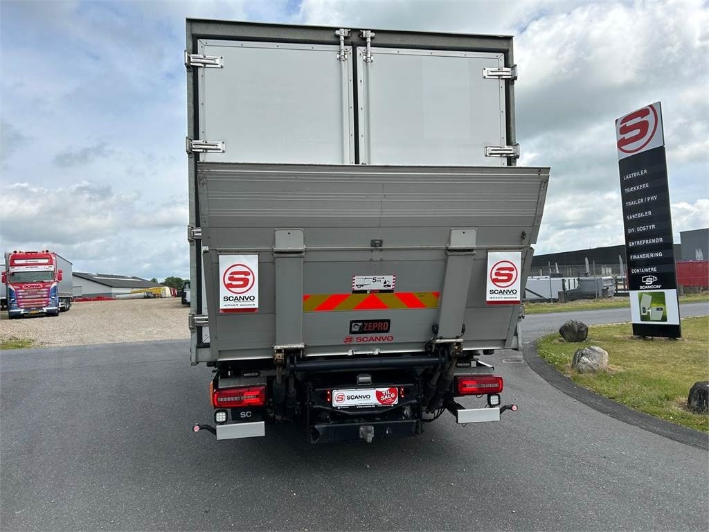MAN TGL 8-220 4x2 BL incl. 2 stk veksellad - Box truck: picture 4 MAN TGL 8-220 4x2 BL incl. 2 stk veksellad - Box truck: picture 4