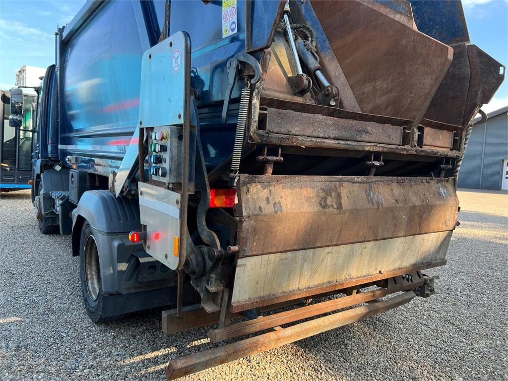 Mercedes-Benz Atego 1224 - Refuse truck: picture 4 Mercedes-Benz Atego 1224 - Refuse truck: picture 4