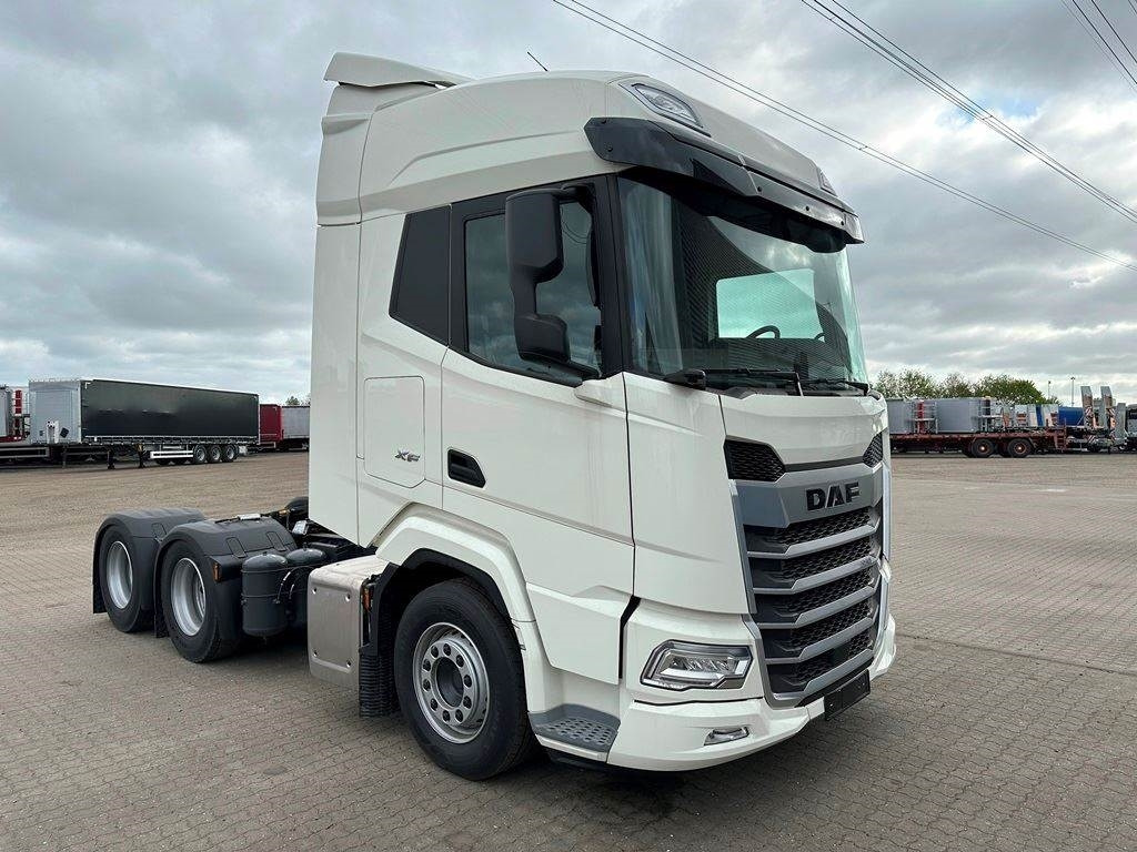 DAF XF 530 6x2 - Tractor unit: picture 2 DAF XF 530 6x2 - Tractor unit: picture 2