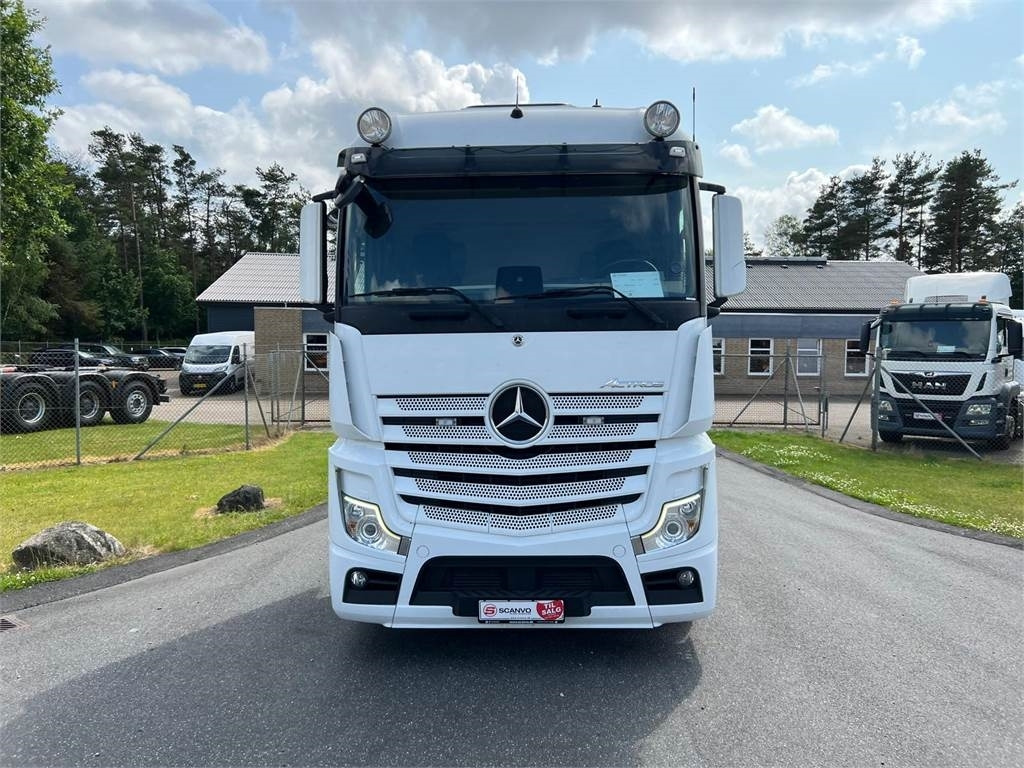 Mercedes-Benz Actros 2548 LS - Tractor unit: picture 5 Mercedes-Benz Actros 2548 LS - Tractor unit: picture 5