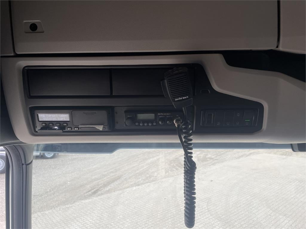 Tractor unit Scania S660 A 6x2 NB 2950: picture 17 Tractor unit Scania S660 A 6x2 NB 2950: picture 17