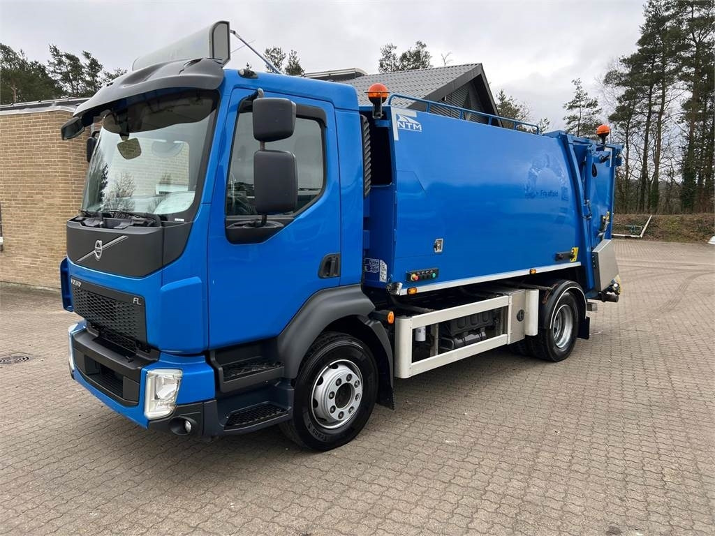 Volvo FL 240 (12 ton) NTM 9,7m3 - Refuse truck: picture 1 Volvo FL 240 (12 ton) NTM 9,7m3 - Refuse truck: picture 1