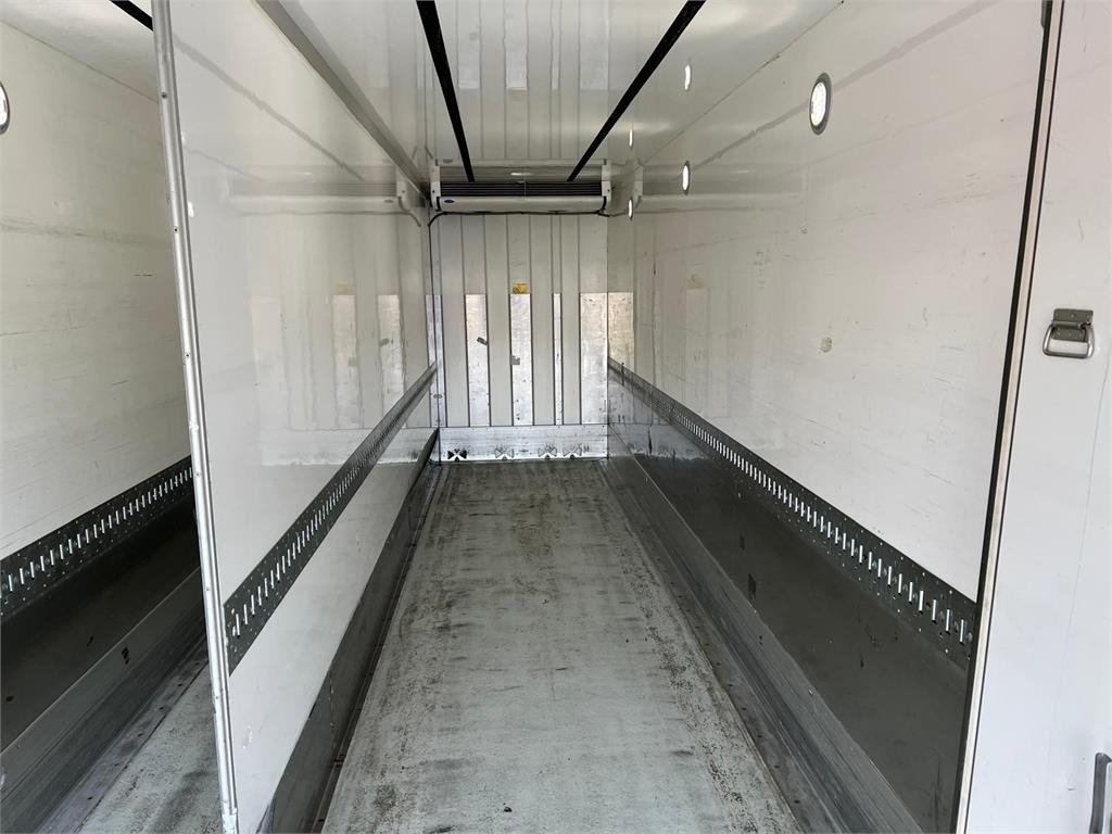 Refrigerated truck Volvo FM420 + 2 akslet kærre 2-Temps: picture 15