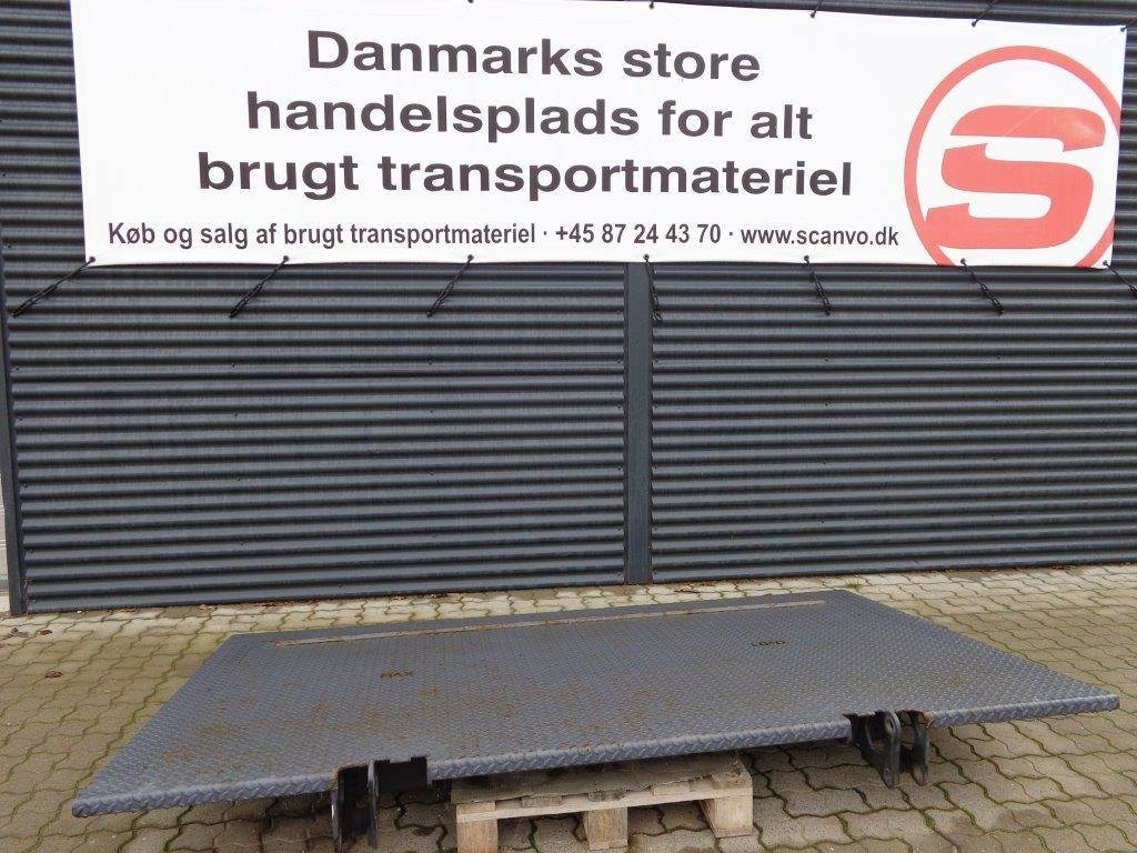 Zepro Z150-135MA liftplade - Tail lift: picture 1 Zepro Z150-135MA liftplade - Tail lift: picture 1