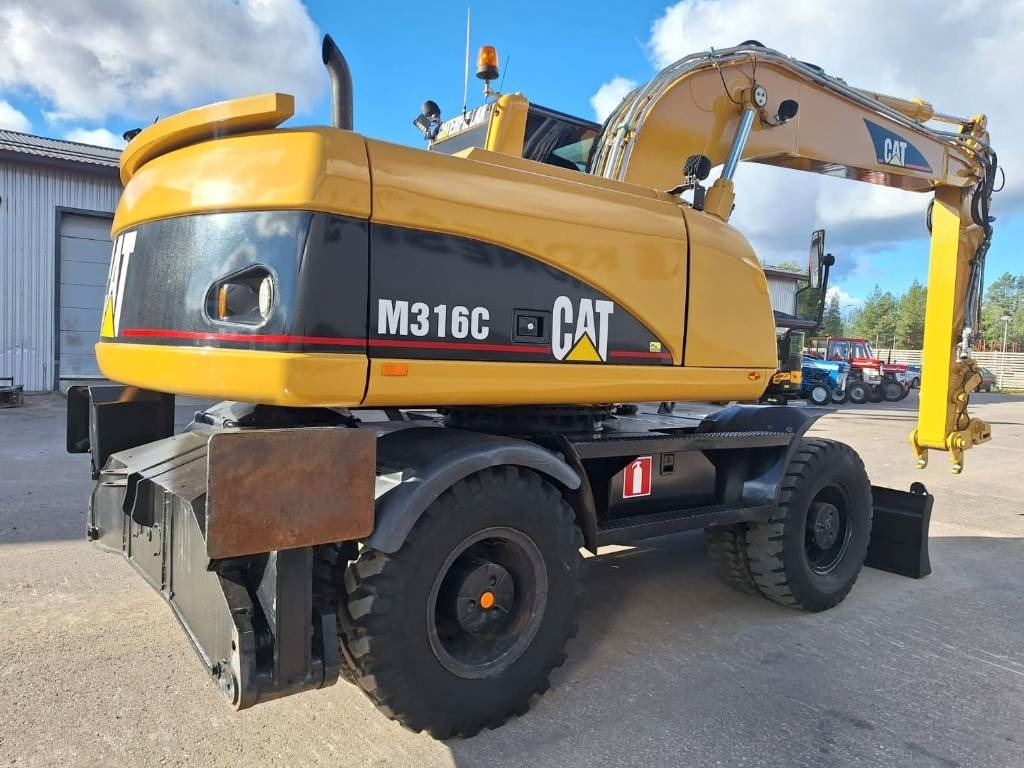 CAT M316C - Wheel excavator: picture 4 CAT M316C - Wheel excavator: picture 4