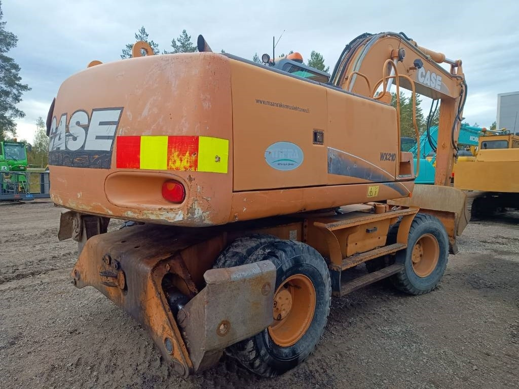 Case WX210 PYÖRITTÄJÄLLÄ  - Wheel excavator: picture 4 Case WX210 PYÖRITTÄJÄLLÄ  - Wheel excavator: picture 4