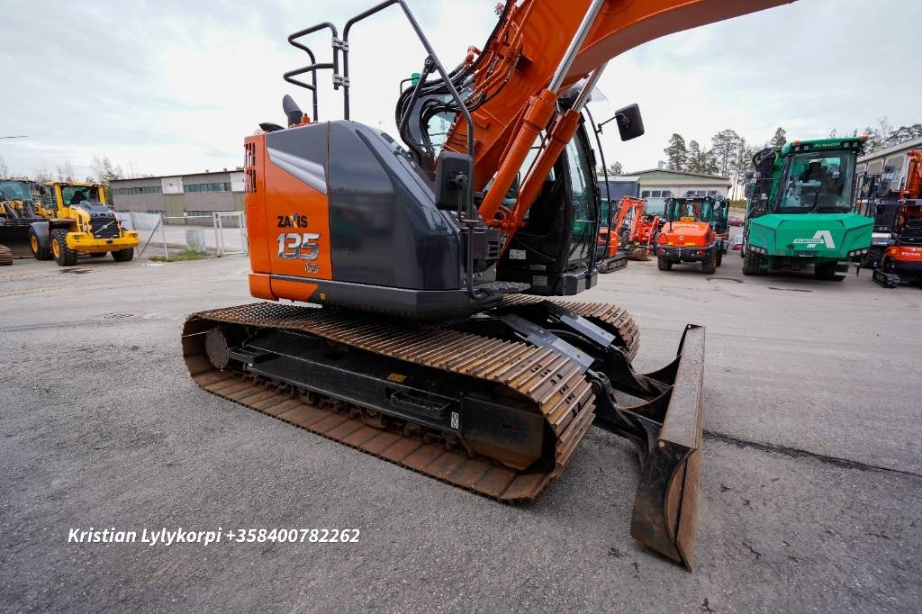 Crawler excavator Hitachi ZX135US-7 PUSKULEVY STAGE V: picture 10 Crawler excavator Hitachi ZX135US-7 PUSKULEVY STAGE V: picture 10