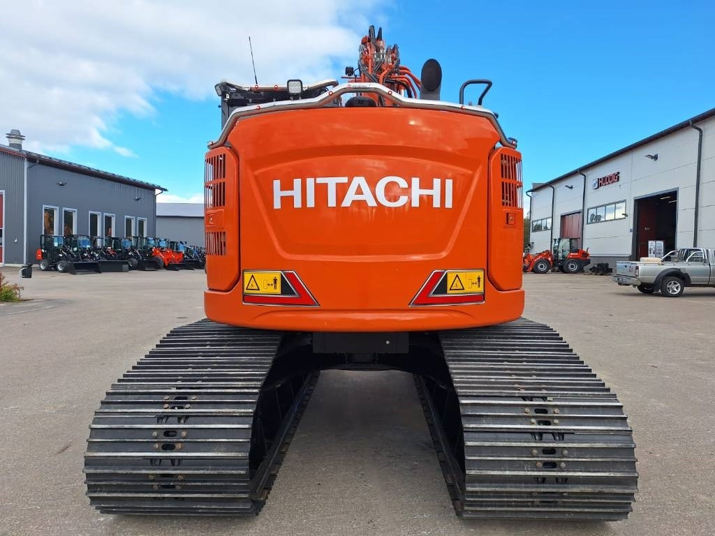 Hitachi ZX135USL-7 PUSKULEVY -SUOALUSTA-  - Crawler excavator: picture 4 Hitachi ZX135USL-7 PUSKULEVY -SUOALUSTA-  - Crawler excavator: picture 4