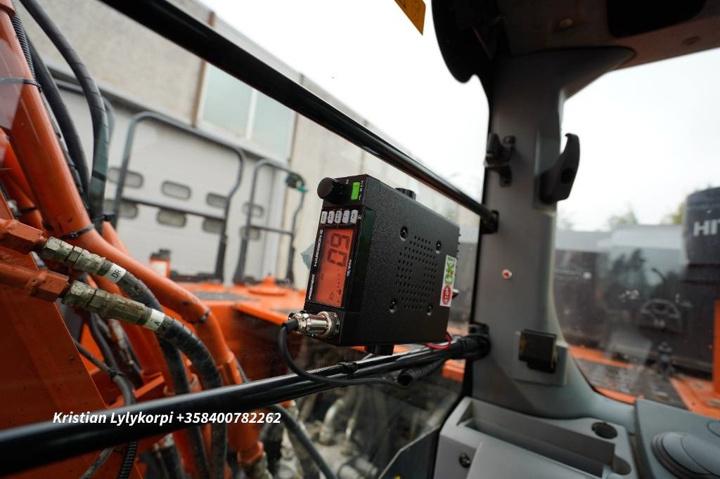 Crawler excavator Hitachi ZX300LC-7 ENGCONILLA: picture 32 Crawler excavator Hitachi ZX300LC-7 ENGCONILLA: picture 32