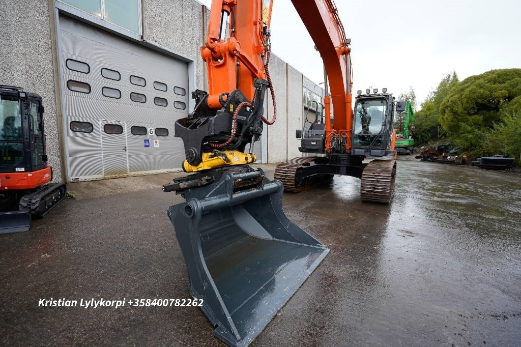 Crawler excavator Hitachi ZX300LC-7 ENGCONILLA: picture 12 Crawler excavator Hitachi ZX300LC-7 ENGCONILLA: picture 12