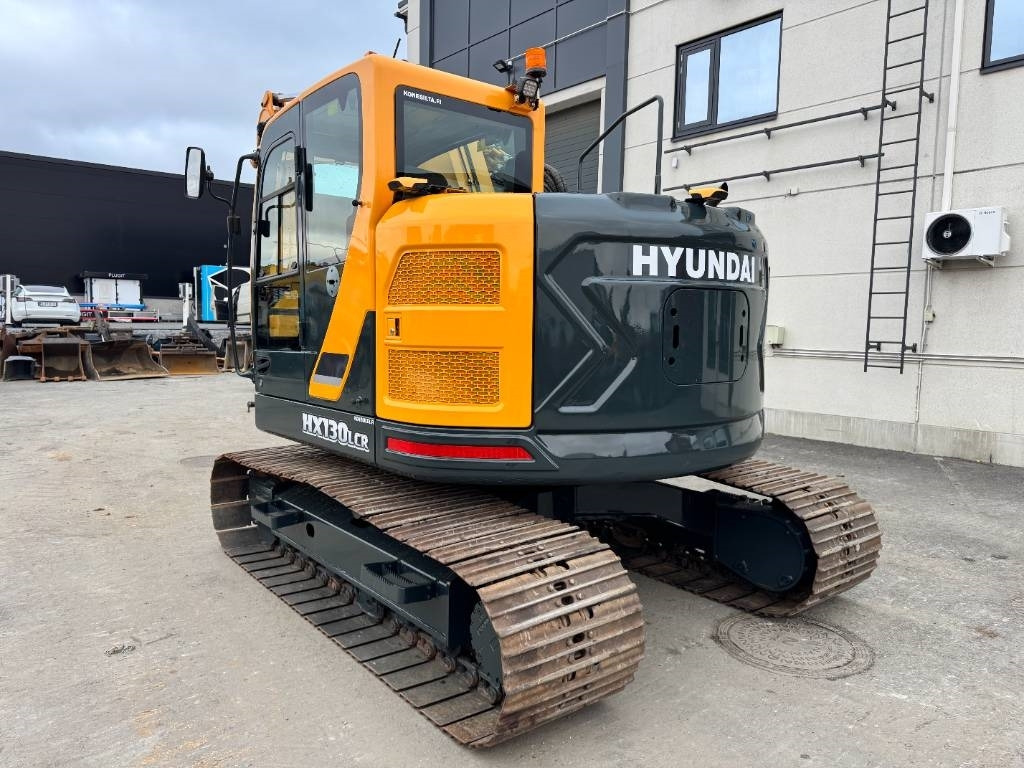 Hyundai HX130LCR - Crawler excavator: picture 3 Hyundai HX130LCR - Crawler excavator: picture 3