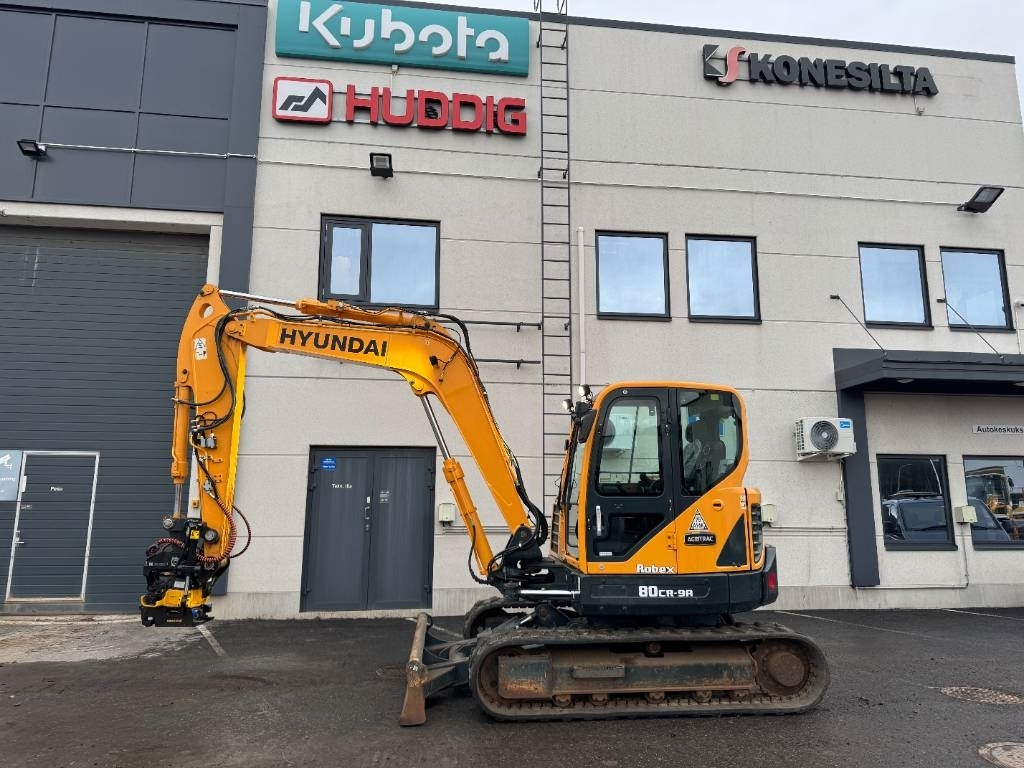 Hyundai R80CR-9A PYÖRITTÄJÄLLÄ - Mini excavator: picture 1 Hyundai R80CR-9A PYÖRITTÄJÄLLÄ - Mini excavator: picture 1