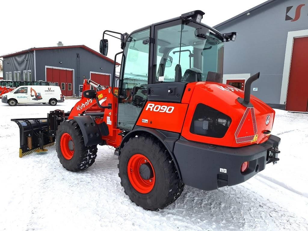 Kubota R090 TALVIPAKETILLA - Wheel loader: picture 3 Kubota R090 TALVIPAKETILLA - Wheel loader: picture 3