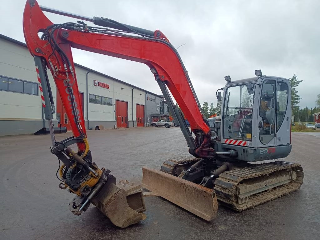 Neuson MYYTY! SOLD! 8003RD PYÖRITTÄJÄ, 3-KAUHAA - Mini excavator: picture 5 Neuson MYYTY! SOLD! 8003RD PYÖRITTÄJÄ, 3-KAUHAA - Mini excavator: picture 5