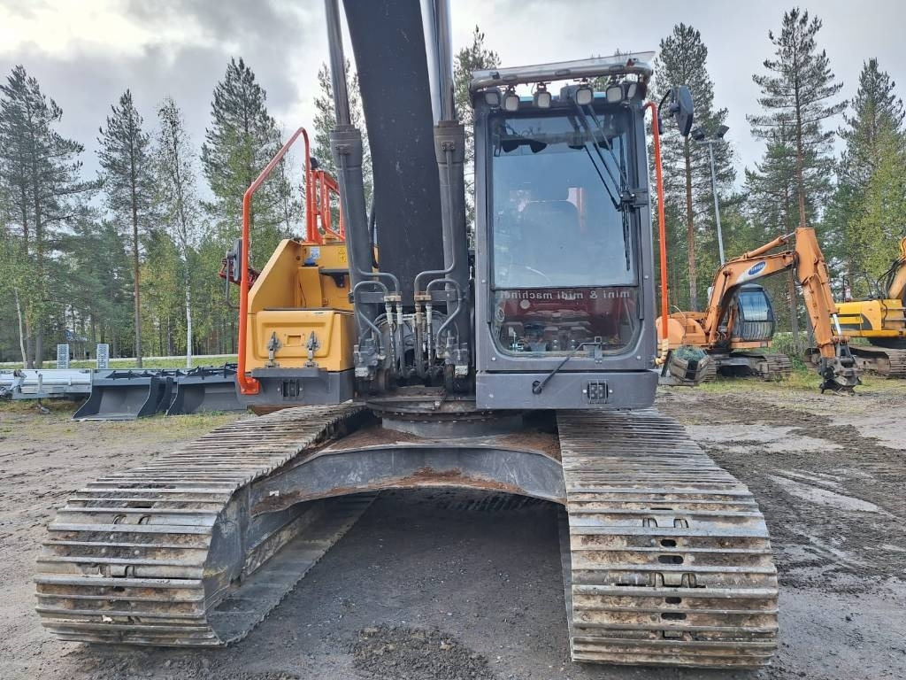 Crawler excavator Volvo EC220EL HUIPPUVARUSTEILLA: picture 7 Crawler excavator Volvo EC220EL HUIPPUVARUSTEILLA: picture 7