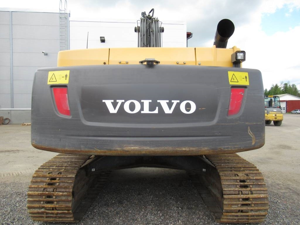 Volvo EC300DL PYÖRITTÄJÄLLÄ - Crawler excavator: picture 4 Volvo EC300DL PYÖRITTÄJÄLLÄ - Crawler excavator: picture 4