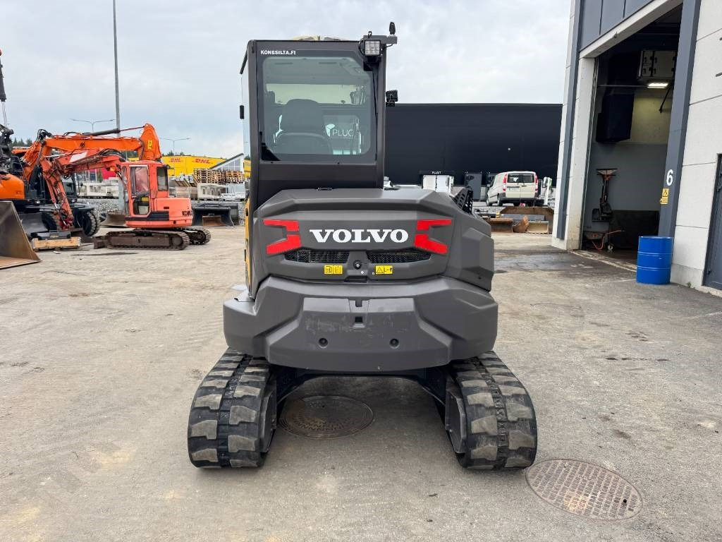 Volvo ECR58F PYÖRITTÄJÄLLÄ - Mini excavator: picture 4 Volvo ECR58F PYÖRITTÄJÄLLÄ - Mini excavator: picture 4