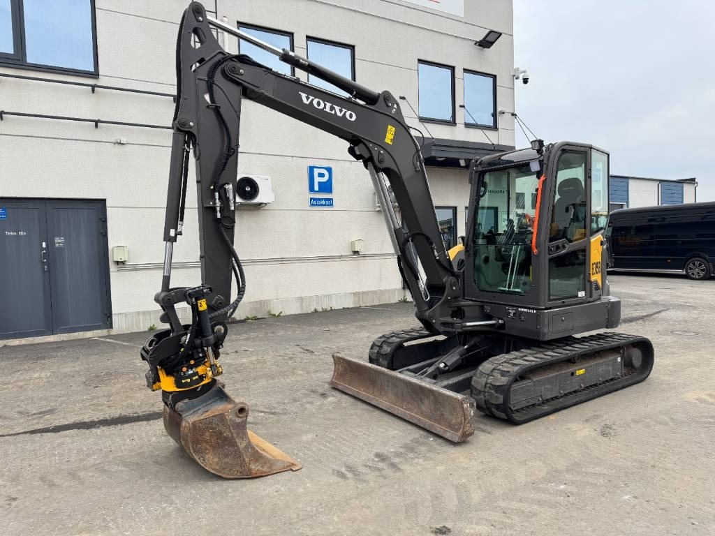 Volvo ECR58F PYÖRITTÄJÄLLÄ - Mini excavator: picture 2 Volvo ECR58F PYÖRITTÄJÄLLÄ - Mini excavator: picture 2