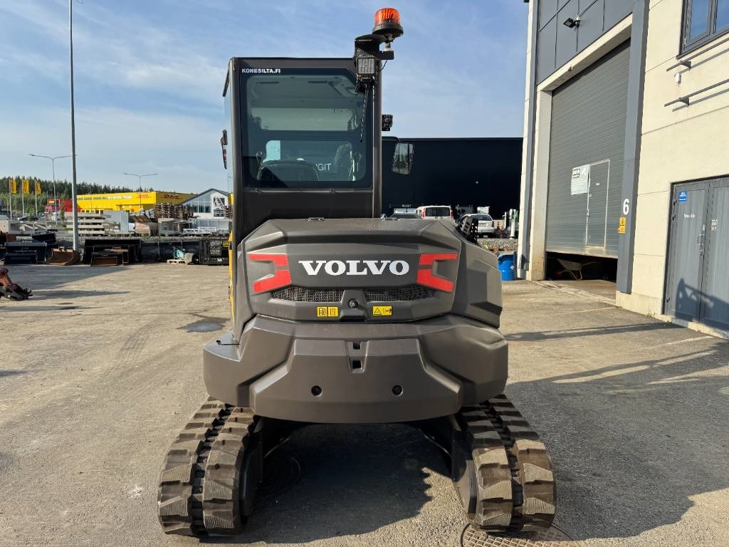 Volvo ECR58F PYÖRITTÄJÄLLÄ - Mini excavator: picture 4 Volvo ECR58F PYÖRITTÄJÄLLÄ - Mini excavator: picture 4