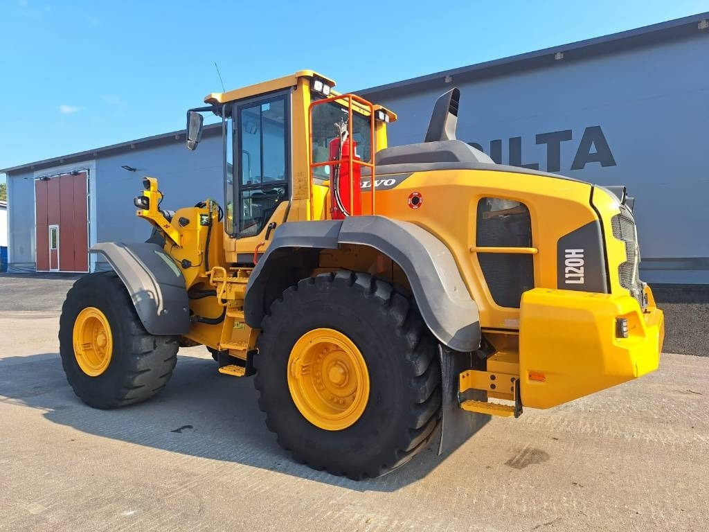 Volvo L120H LONG BOOM, VAAKA YM. - Wheel loader: picture 2 Volvo L120H LONG BOOM, VAAKA YM. - Wheel loader: picture 2