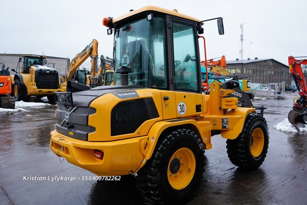 Volvo L30HS UUSI AJAMATON - Wheel loader: picture 5 Volvo L30HS UUSI AJAMATON - Wheel loader: picture 5