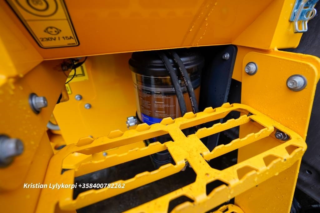 Wheel loader Volvo L70H2: picture 13