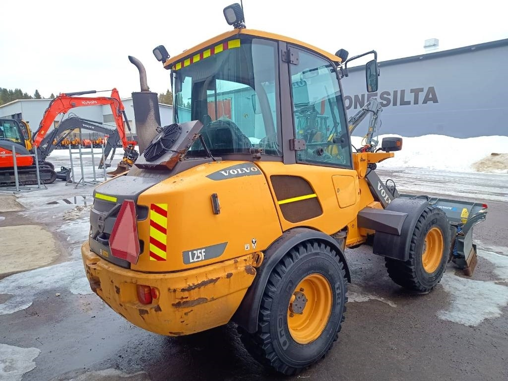Volvo MYYTY! SOLD! L25F RASVARI, AURA - Wheel loader: picture 3 Volvo MYYTY! SOLD! L25F RASVARI, AURA - Wheel loader: picture 3