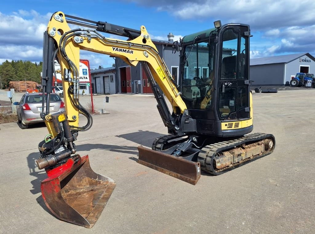 Mini excavator Yanmar ViO33-U PYÖRITTÄJÄLLÄ: picture 7