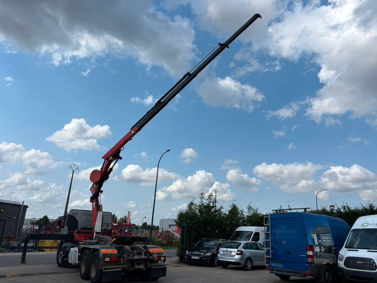 Volvo 6x4. Fassi F195A. Abroll. Funk. Tempomat. - Crane truck: picture 3 Volvo 6x4. Fassi F195A. Abroll. Funk. Tempomat. - Crane truck: picture 3