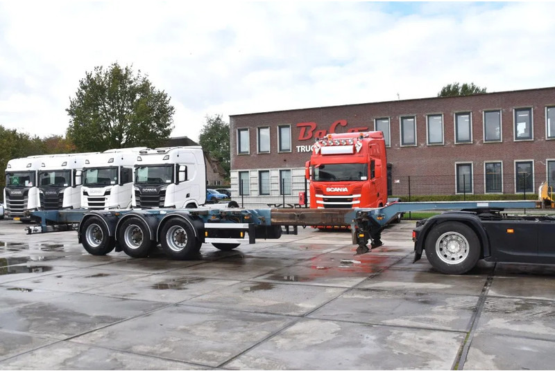 D-Tec FT-43-03V - ADR FL - 3 x EXTENDABLE - BPW AXLES - DRUM BRAKES - GOOD CONDITION - - Container transporter/ Swap body semi-trailer: picture 5 D-Tec FT-43-03V - ADR FL - 3 x EXTENDABLE - BPW AXLES - DRUM BRAKES - GOOD CONDITION - - Container transporter/ Swap body semi-trailer: picture 5