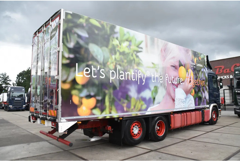 Scania R450 HL 6x2 + THERMO KING TS-300 - RETARDER - WHEELBASE: 510 CM - AIRCO - - Refrigerated truck: picture 3 Scania R450 HL 6x2 + THERMO KING TS-300 - RETARDER - WHEELBASE: 510 CM - AIRCO - - Refrigerated truck: picture 3