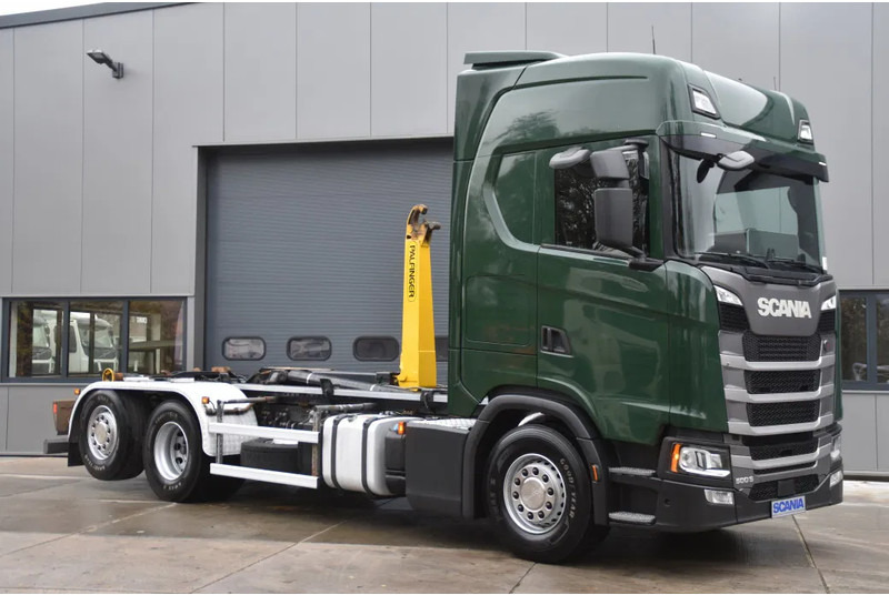 Scania S500 NGS 6x2*4 - HOOKLIFT - RETARDER - 477 TKM - PARK. AIRCO - WHEELBASE: 475 CM - PTO - EXCELLENT CONDITION - - Hook lift truck: picture 2 Scania S500 NGS 6x2*4 - HOOKLIFT - RETARDER - 477 TKM - PARK. AIRCO - WHEELBASE: 475 CM - PTO - EXCELLENT CONDITION - - Hook lift truck: picture 2
