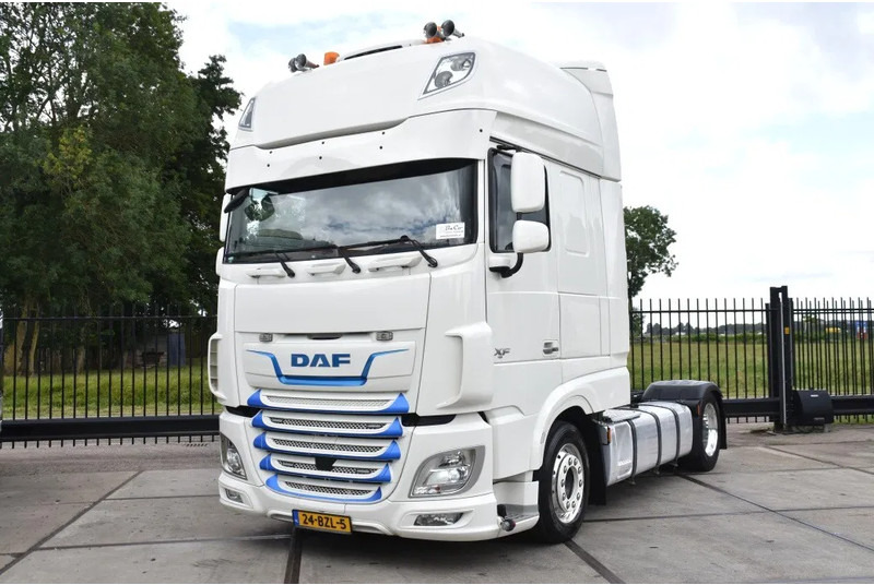 DAF XF 480 SSC 4x2 - MEGA - RETARDER - 495 TKM - PTO + HYDRAULIC - FULL AIR - PARK. AIRCO - ALCOA'S - LED LIGHTS - TOP CONDITION - - Tractor unit: picture 2 DAF XF 480 SSC 4x2 - MEGA - RETARDER - 495 TKM - PTO + HYDRAULIC - FULL AIR - PARK. AIRCO - ALCOA'S - LED LIGHTS - TOP CONDITION - - Tractor unit: picture 2