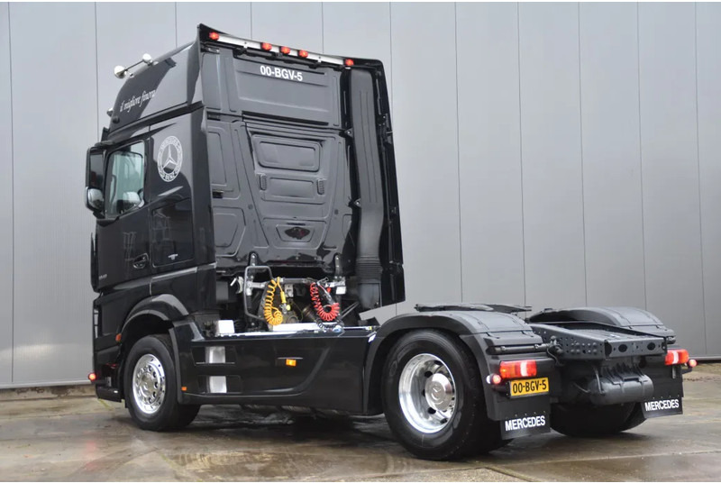 Mercedes-Benz Actros 1945 4x2 - EURO 6 - 842 TKM - PARK. AIRCO - CAMERA - 2 x FUEL TANKS - ALCOA'S - XENON - TOP CONDITION - - Tractor unit: picture 3 Mercedes-Benz Actros 1945 4x2 - EURO 6 - 842 TKM - PARK. AIRCO - CAMERA - 2 x FUEL TANKS - ALCOA'S - XENON - TOP CONDITION - - Tractor unit: picture 3