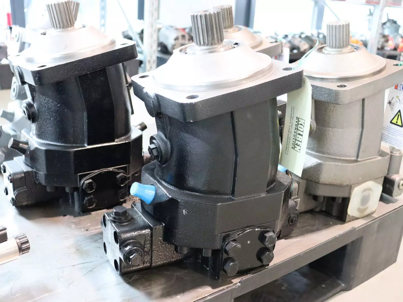 REXROTH A6VM160HZ1/63W-VZB027B - Hydraulic motor for Material handling equipment: picture 1 REXROTH A6VM160HZ1/63W-VZB027B - Hydraulic motor for Material handling equipment: picture 1