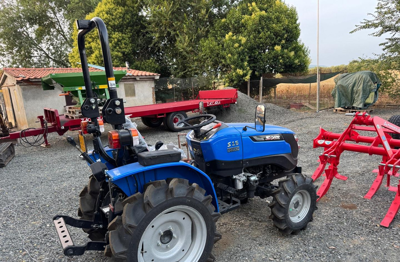 Trattore - Compact tractor: picture 1 Trattore - Compact tractor: picture 1
