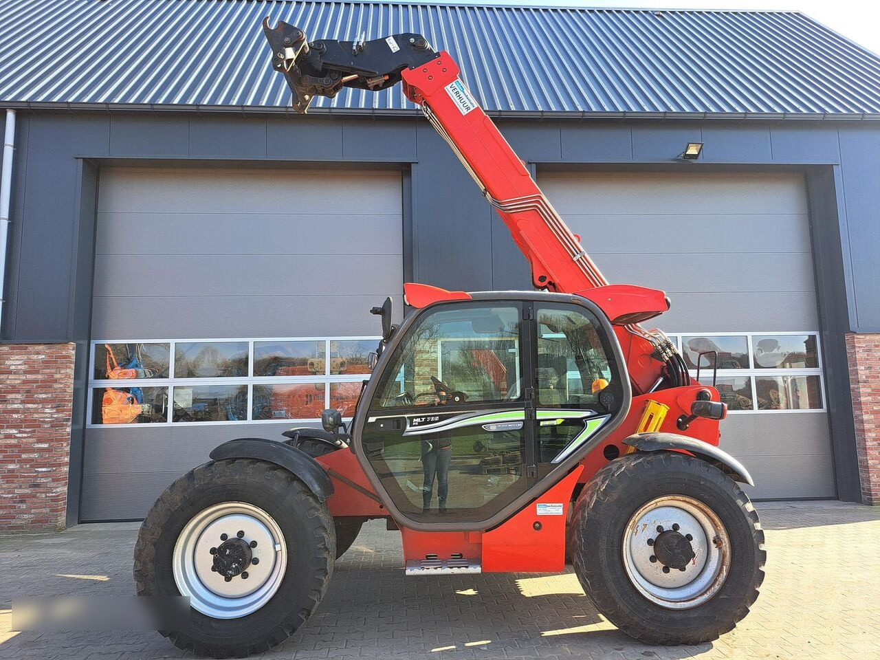 Manitou MLT735 120ps - Telescopic handler: picture 2 Manitou MLT735 120ps - Telescopic handler: picture 2