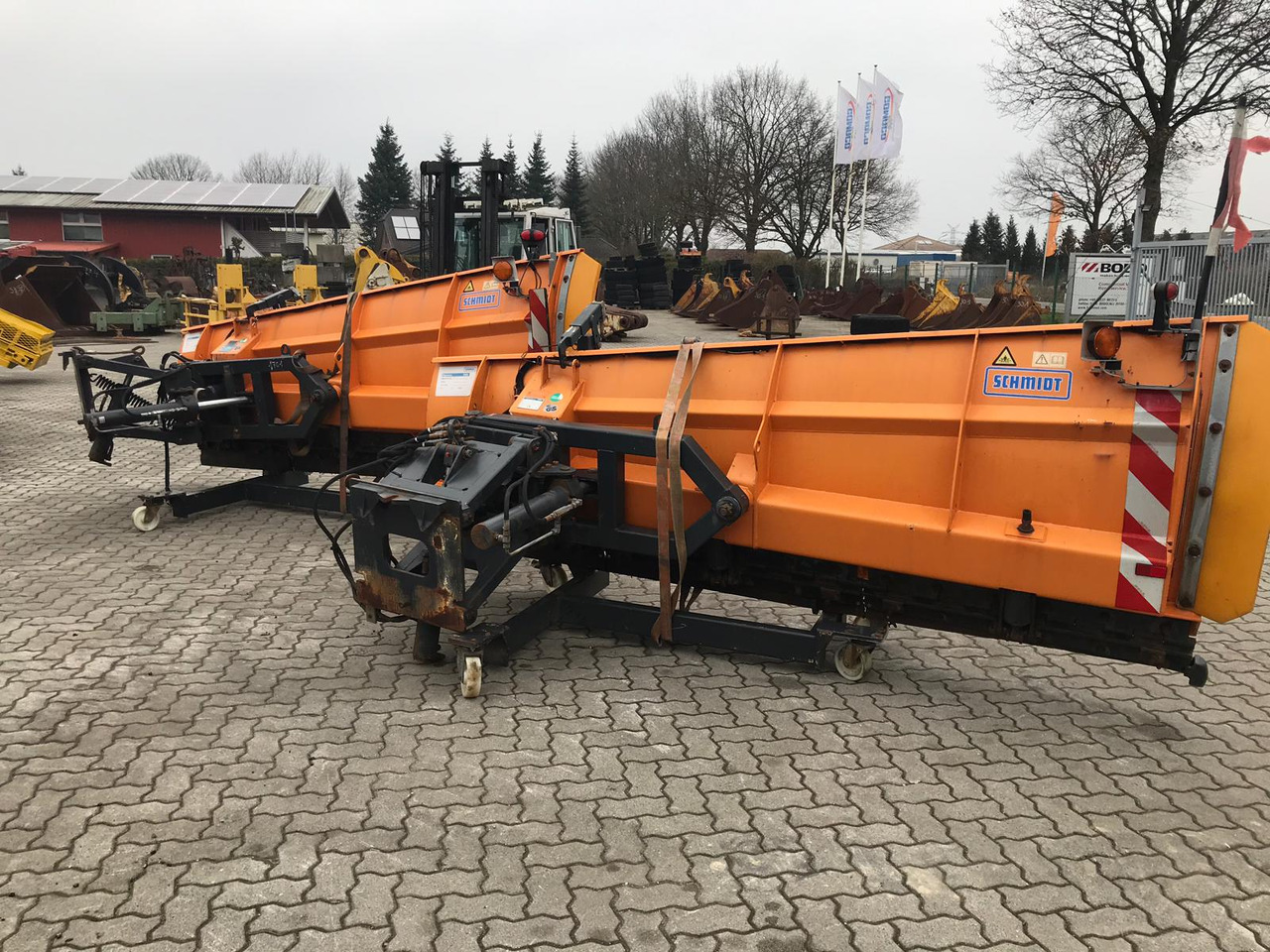 SCHMIDT Side snow plow CPS 5.3 - Snow plough: picture 1 SCHMIDT Side snow plow CPS 5.3 - Snow plough: picture 1