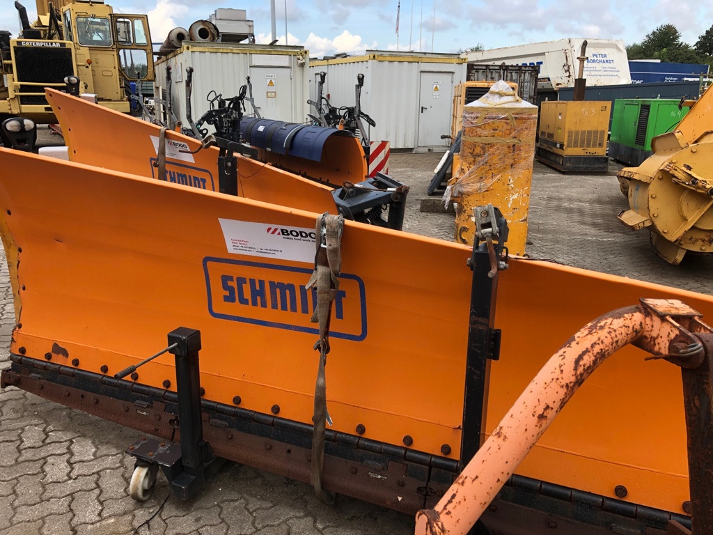 SCHMIDT Side snow plow CPS 5.3 - Snow plough: picture 4 SCHMIDT Side snow plow CPS 5.3 - Snow plough: picture 4