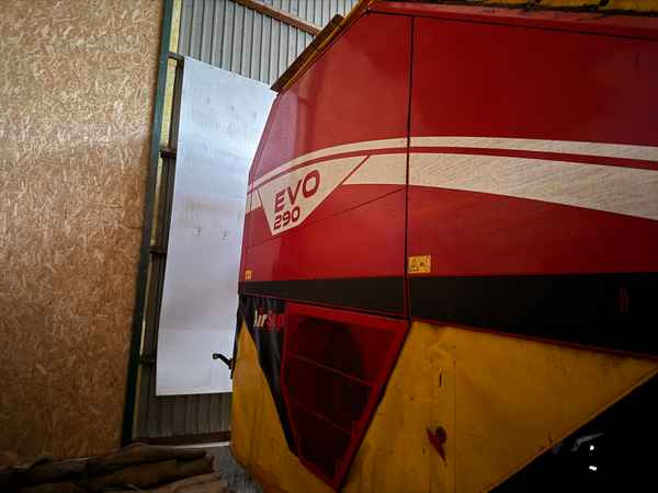 Grimme EVO 290 AirSep - Harvester: picture 4 Grimme EVO 290 AirSep - Harvester: picture 4
