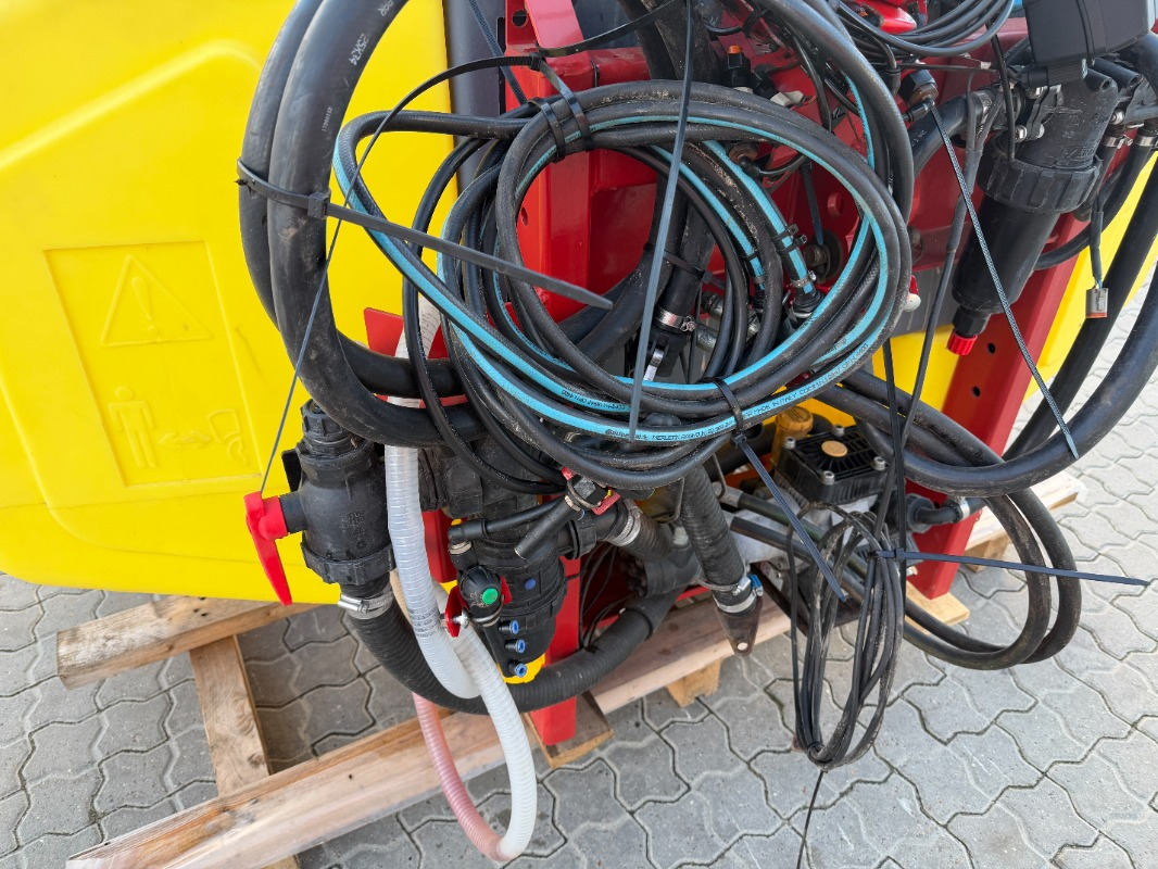 Tecnocar Tecnospra 1500 Fronttank - Harvester: picture 5 Tecnocar Tecnospra 1500 Fronttank - Harvester: picture 5