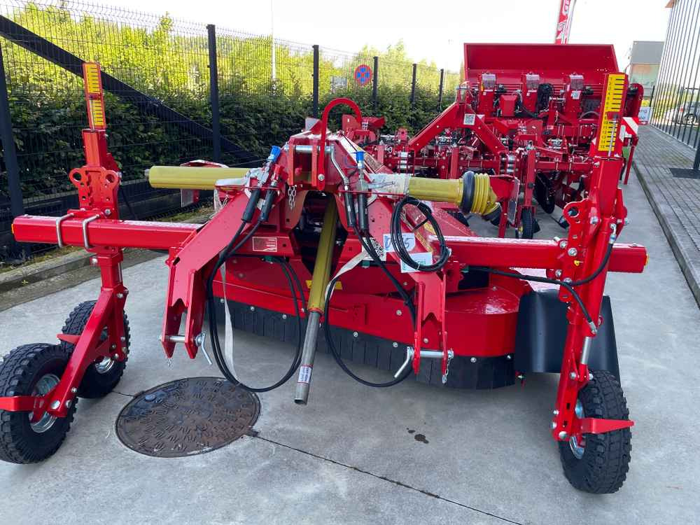 Grimme VT 220F - Grape harvesting machine: picture 4 Grimme VT 220F - Grape harvesting machine: picture 4