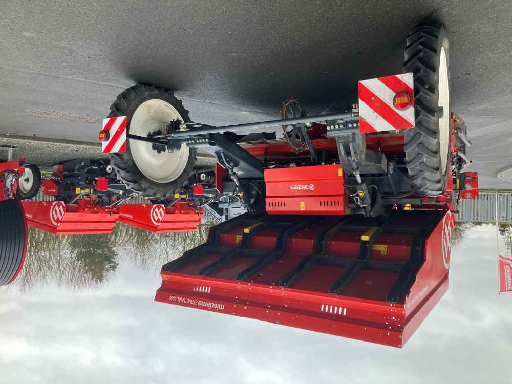 Dewulf Dewulf, MS4000, 4 Row, Trailed, Belt, Potato Planter - Harvester: picture 4 Dewulf Dewulf, MS4000, 4 Row, Trailed, Belt, Potato Planter - Harvester: picture 4