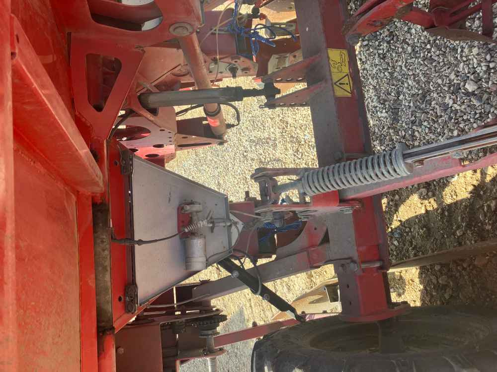 Grimme Grimme GL 32 B, 2 Row, Cup, Potato Planter - Harvester: picture 3 Grimme Grimme GL 32 B, 2 Row, Cup, Potato Planter - Harvester: picture 3